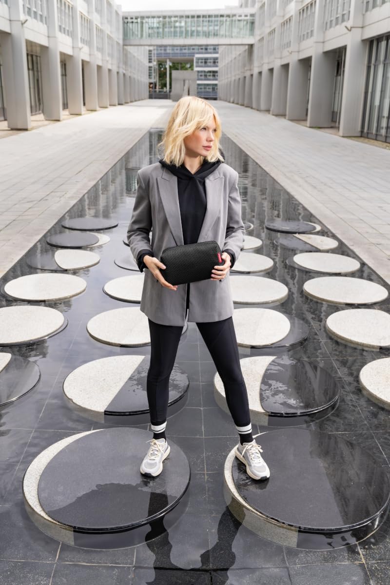 reisenthel Extralite Cosmetic – Extra Light Cosmetic Bag, Make-Up Bag, Toiletry Bag