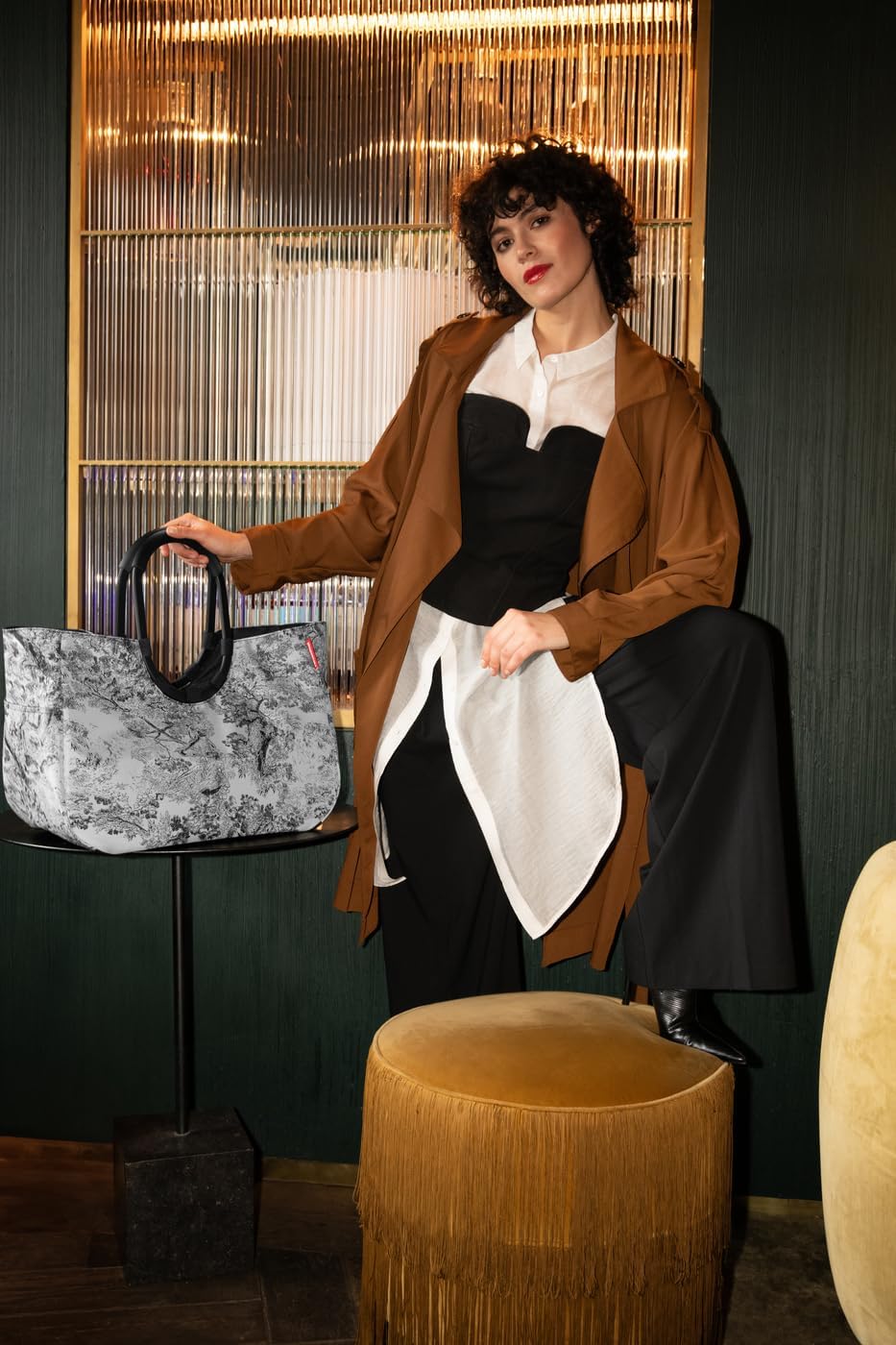 reisenthel Loopshopper L - Sturdy Bag with Practical Compartments Made from Recycled PET Bottles - Charming and Water-Repellent Design Gold, Mesh black., L