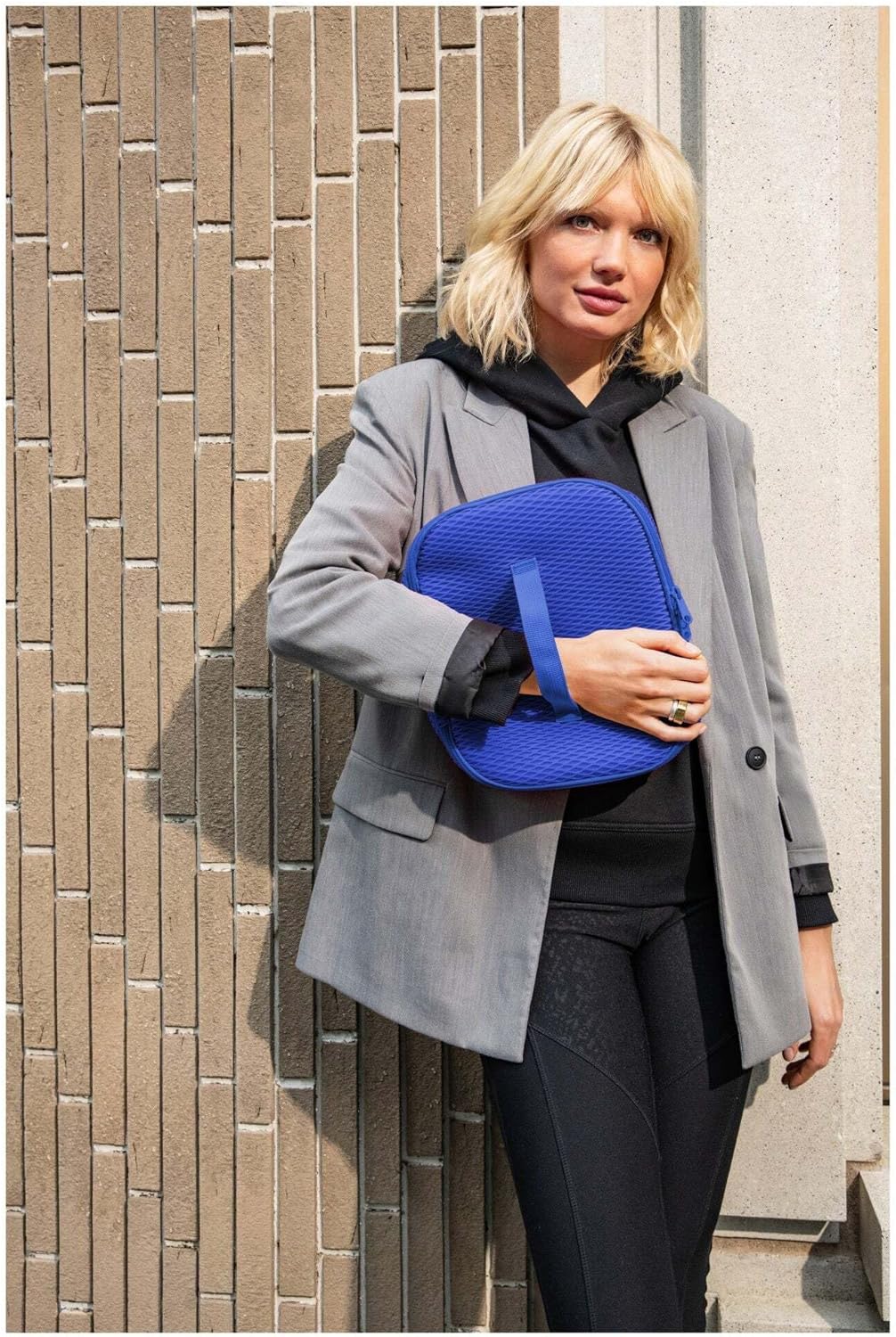 reisenthel Coolerbag M Pocket Twist Blush - Cool Bag with Outer Material Made of Recycled PET Bottles - Ideal for Lunch on the Go