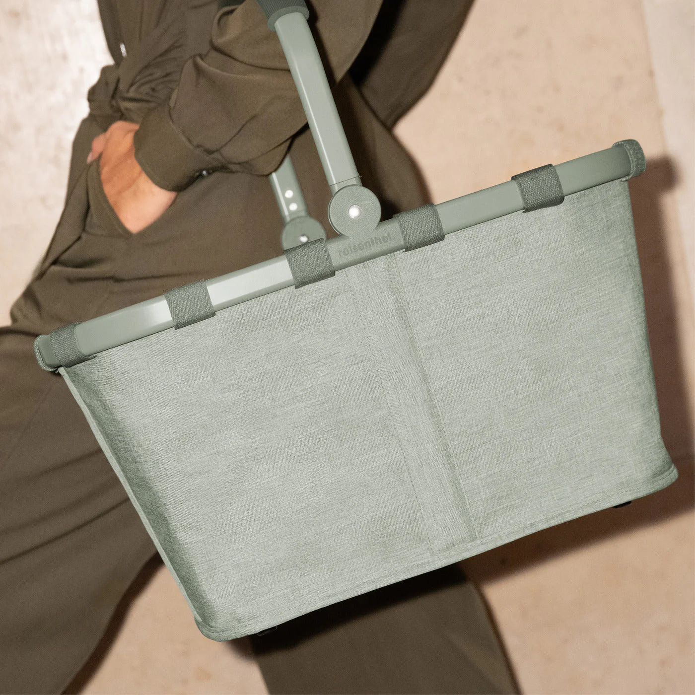 carrybag frame twist sage